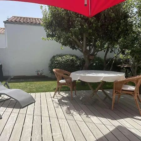 Hébergement de vacances Charmante Maison Rénovée, Proche Plage, Jardin, Terrasse, 3 - Fr-1-224b-193 *