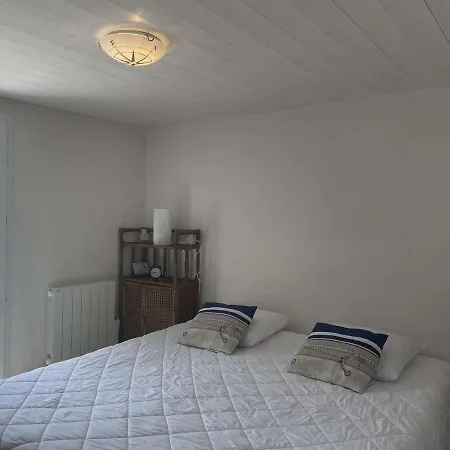 Charmante Maison Renovee, Proche Plage, Jardin, Terrasse, 3 - Fr-1-224b-193 بارْباتْرْ