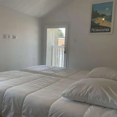 Hébergement de vacances Charmante Maison Rénovée, Proche Plage, Jardin, Terrasse, 3 - Fr-1-224b-193 *