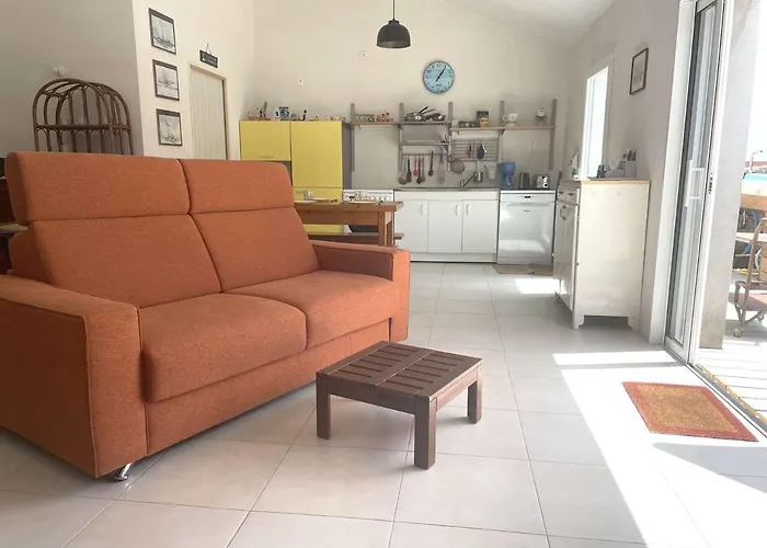 Charmante Maison Rénovée, Proche Plage, Jardin, Terrasse, 3 - Fr-1-224b-193