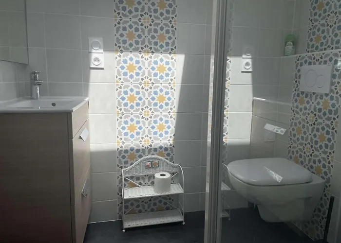 Charmante Maison Rénovée, Proche Plage, Jardin, Terrasse, 3 - Fr-1-224b-193 Hébergement de vacances *